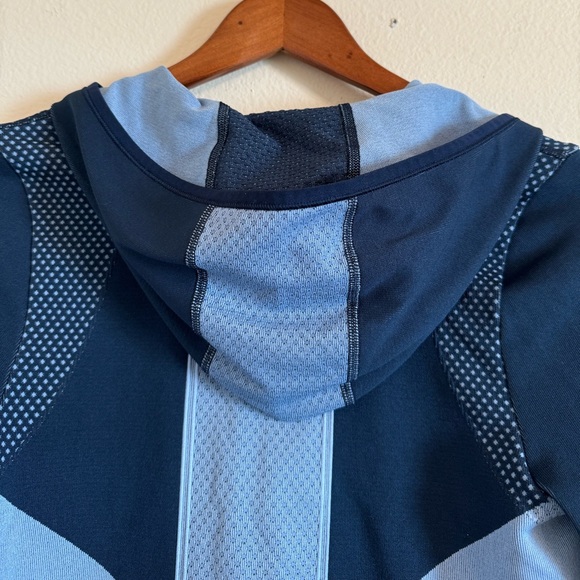 Tory Burch Sport Hoodie Seamless Navy Hooded Zip Pullover Top - Picture 11 of 16
